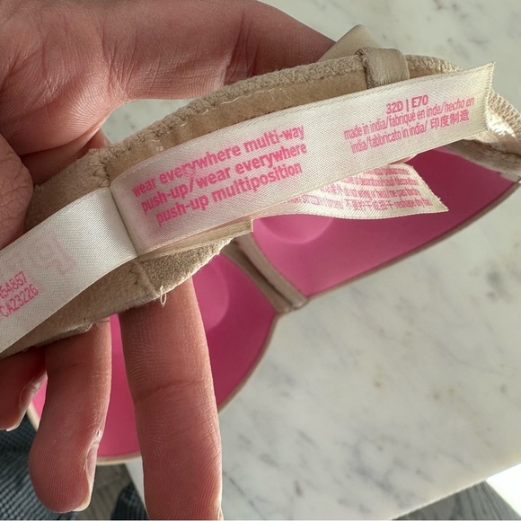 Victoria secret pink wear everywhere multiway strapless bra - Picture 9 of 9